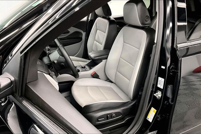 2024 GMC Terrain SLT - Photo 23