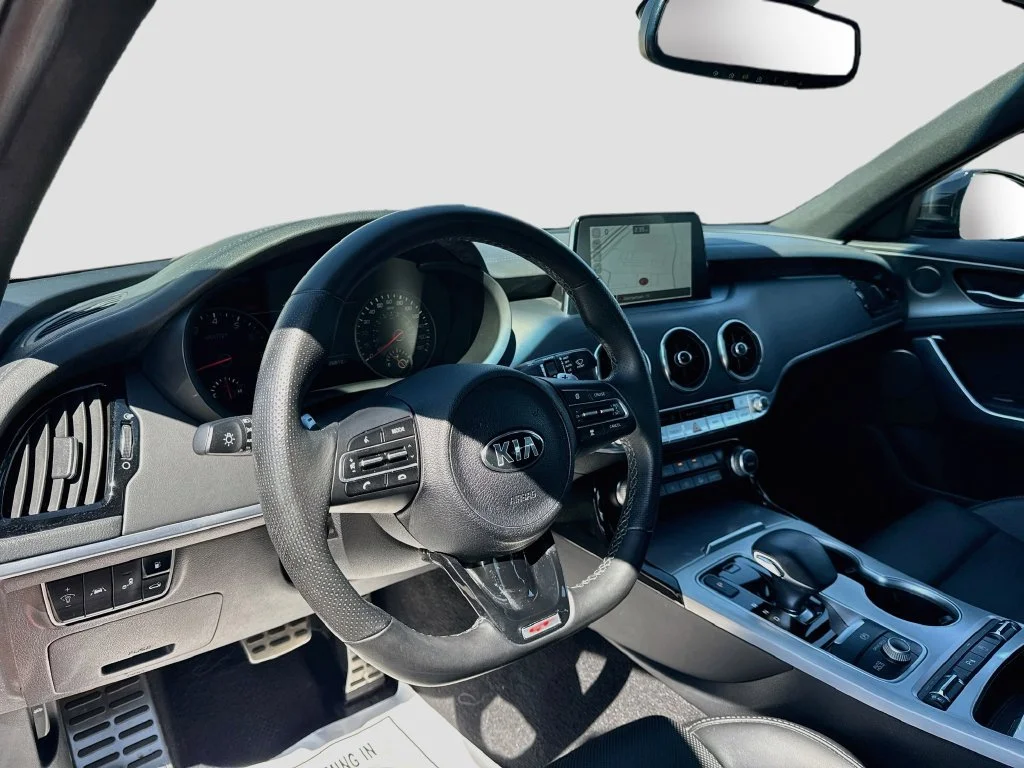 Used 2018 Red Kia GT2 image 9