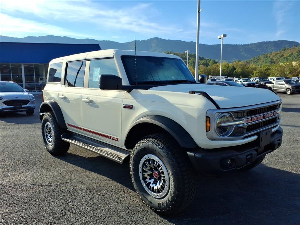 New 2026 Wimbledon White Ford Outer Banks® image 10