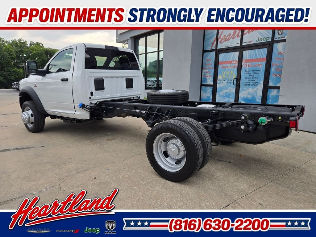 New 2026 Bright White Clearcoat RAM Tradesman image 6