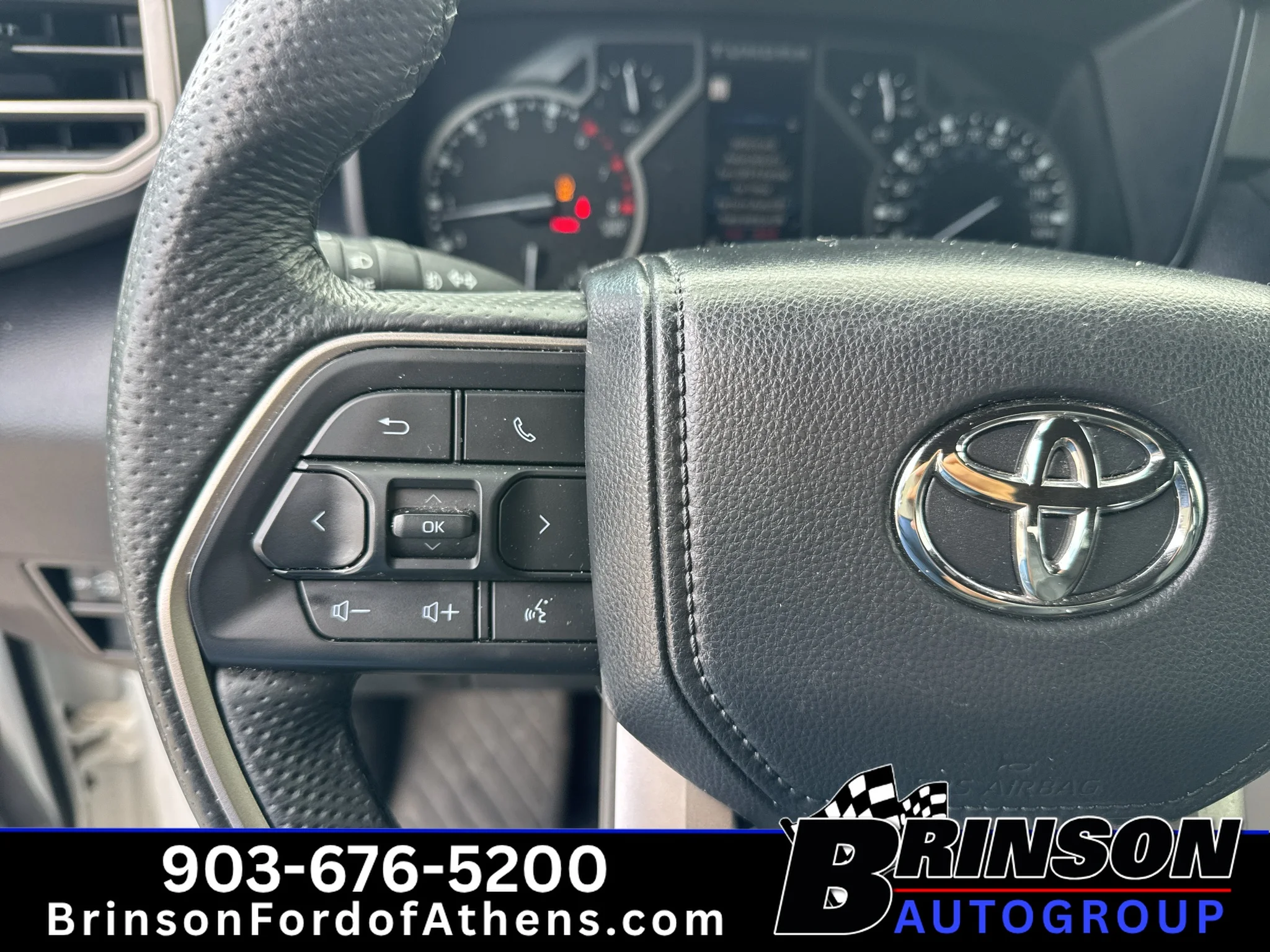 Used 2025 Ice Cap Toyota SR5 image 16