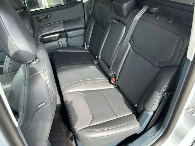 Used 2026 White Ford Lariat image 23