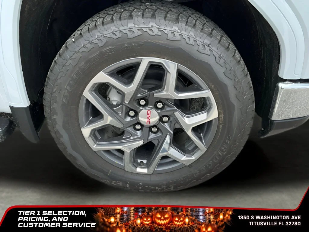 New 2026 Glacier White Tricoat GMC SLT image 14