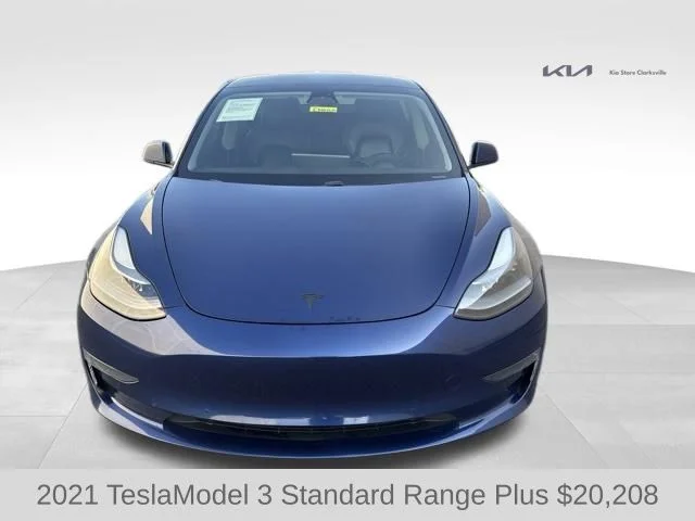Used 2021  Tesla Standard Range Plus image 3