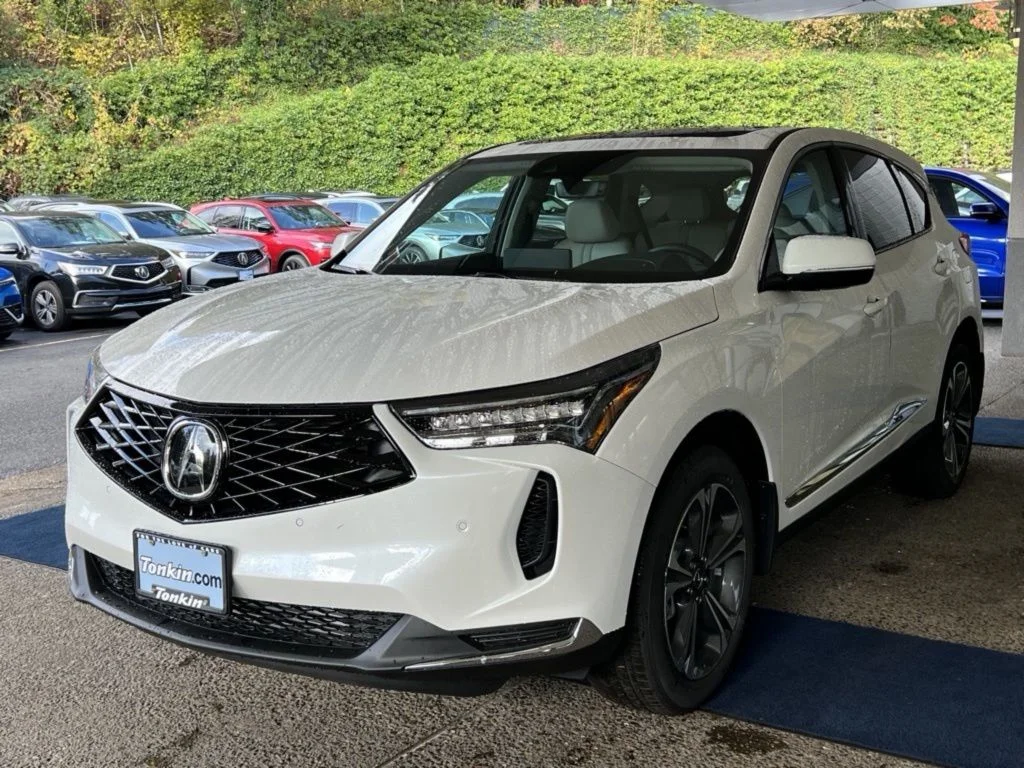 New 2026 Platinum White Pearl Acura Technology Package image 3