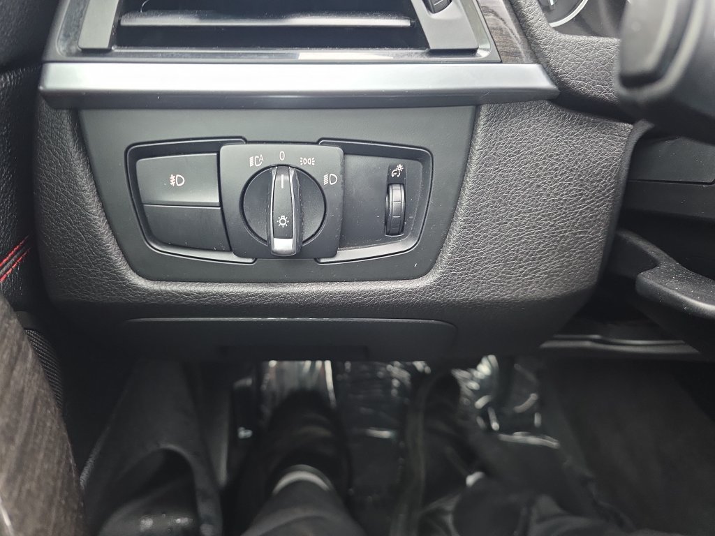 Used 2015 Black BMW 428i image 28