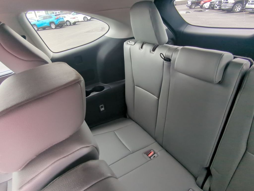 Used 2021 White Toyota XLE image 13