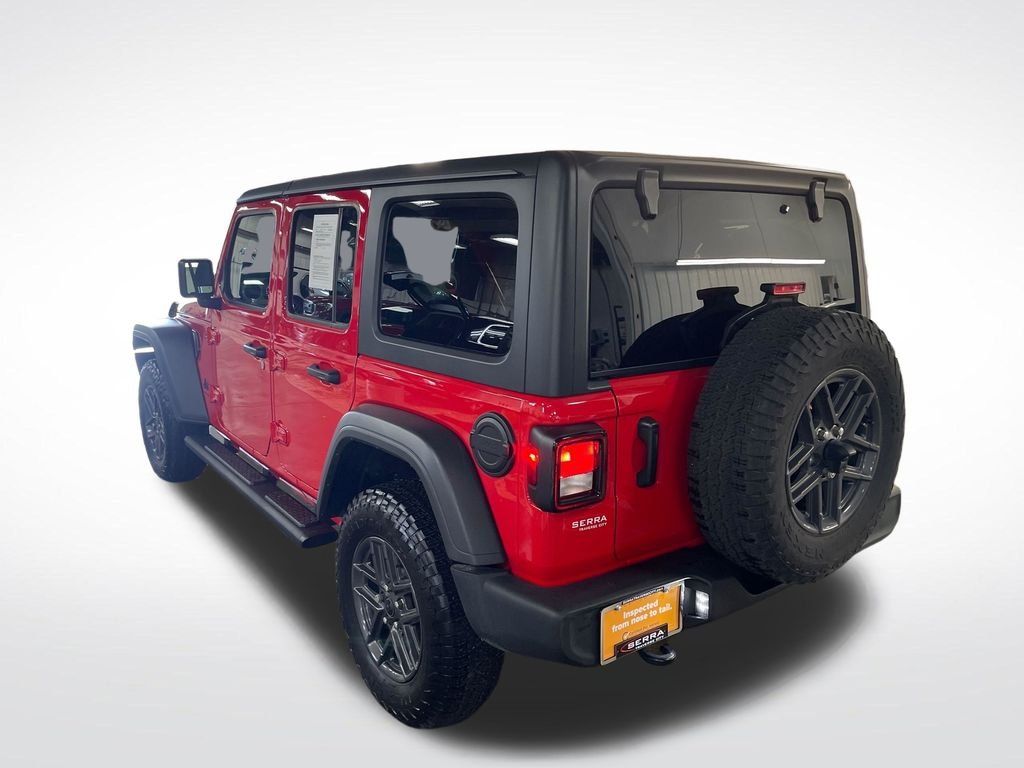 Used 2024 Red Jeep Sport S image 3