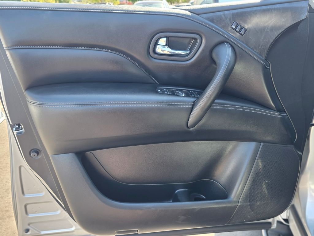 2021 INFINITI QX80 - Photo 22