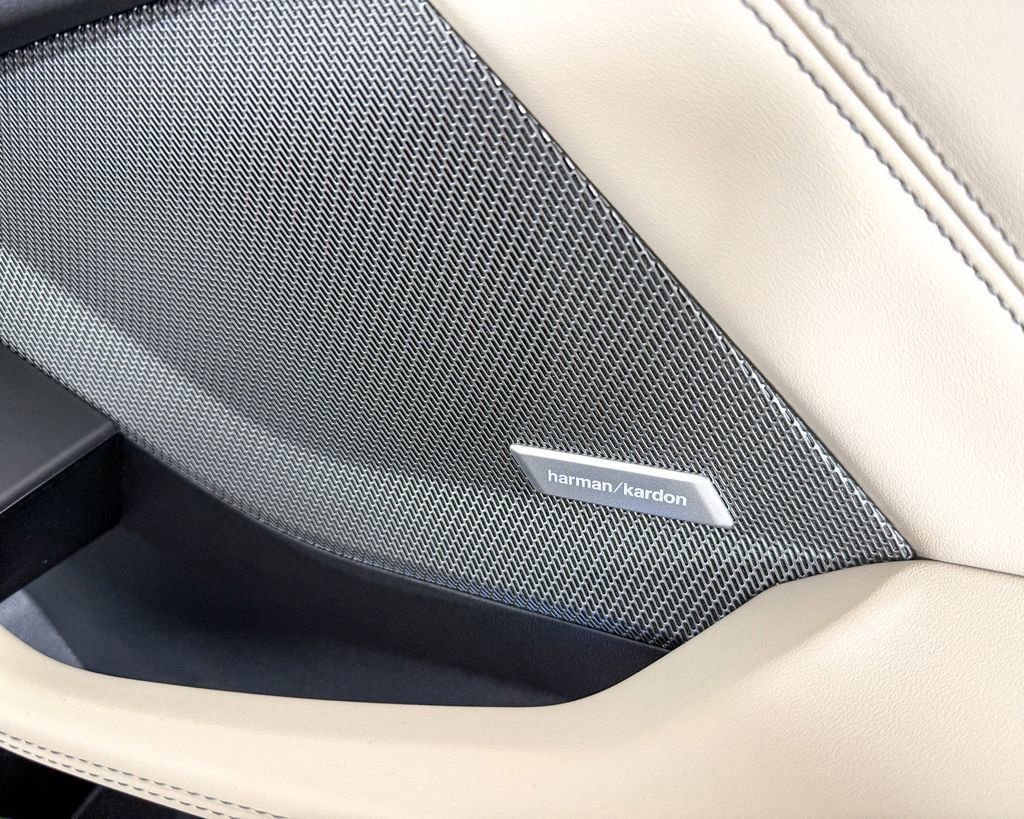 2025 BMW 2 Series M235 - Photo 24