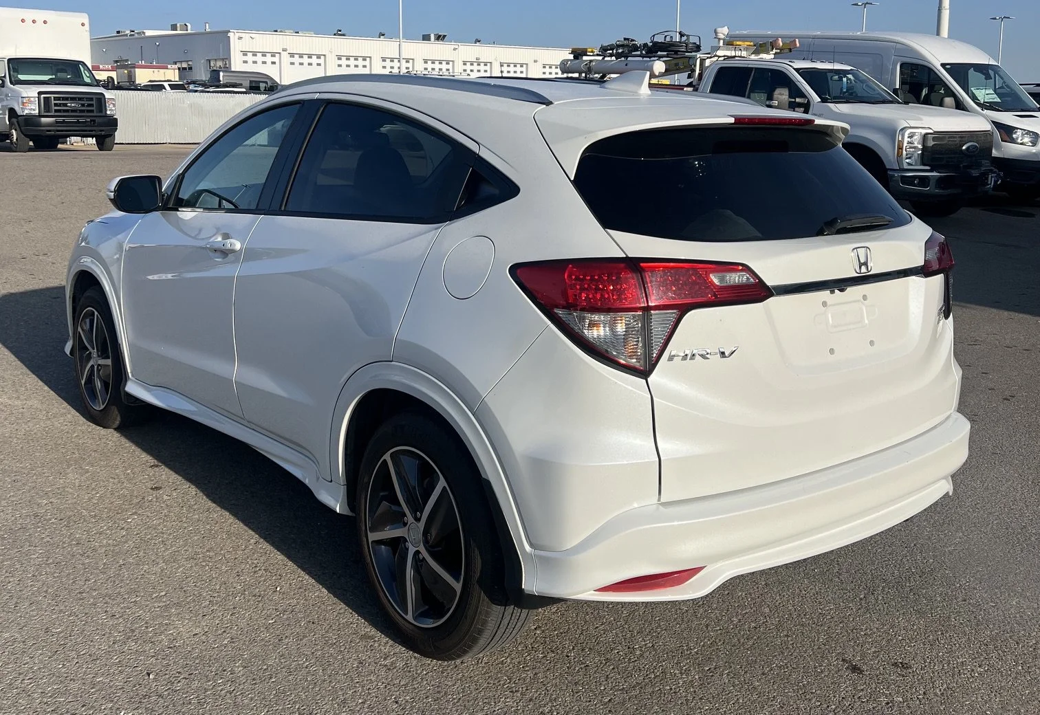 Used 2020 WHITE Honda TOURING AWD image 3
