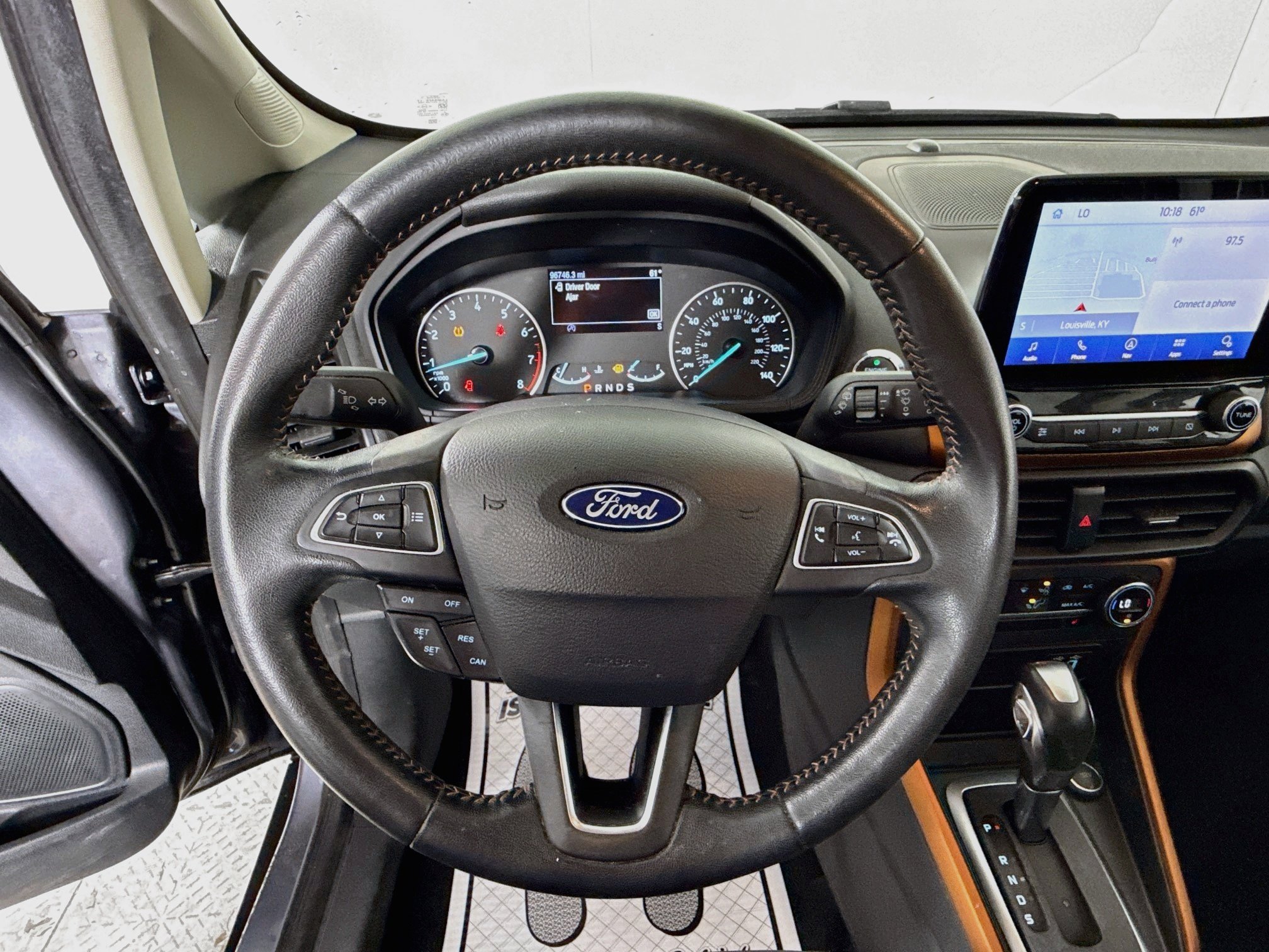 Used 2022 Smoke Metallic Ford SE image 16