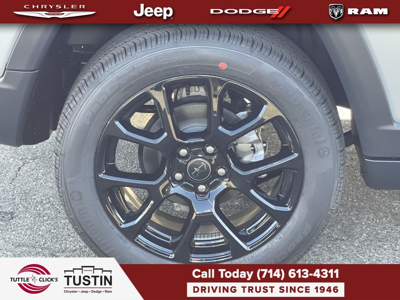 New 2026 Silver Zynith Metallic Clearcoat Jeep Latitude Altitude image 11