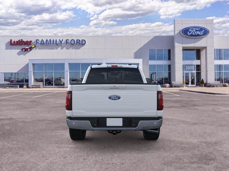 New 2026 Oxford White Ford XLT image 37
