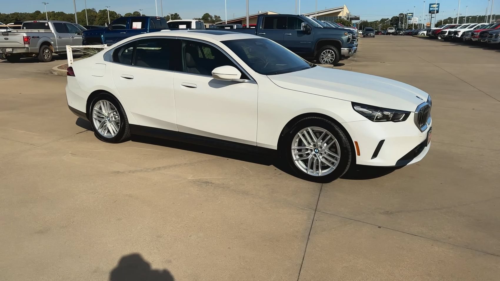 Used 2024 Mineral White Metallic BMW 530i image 5
