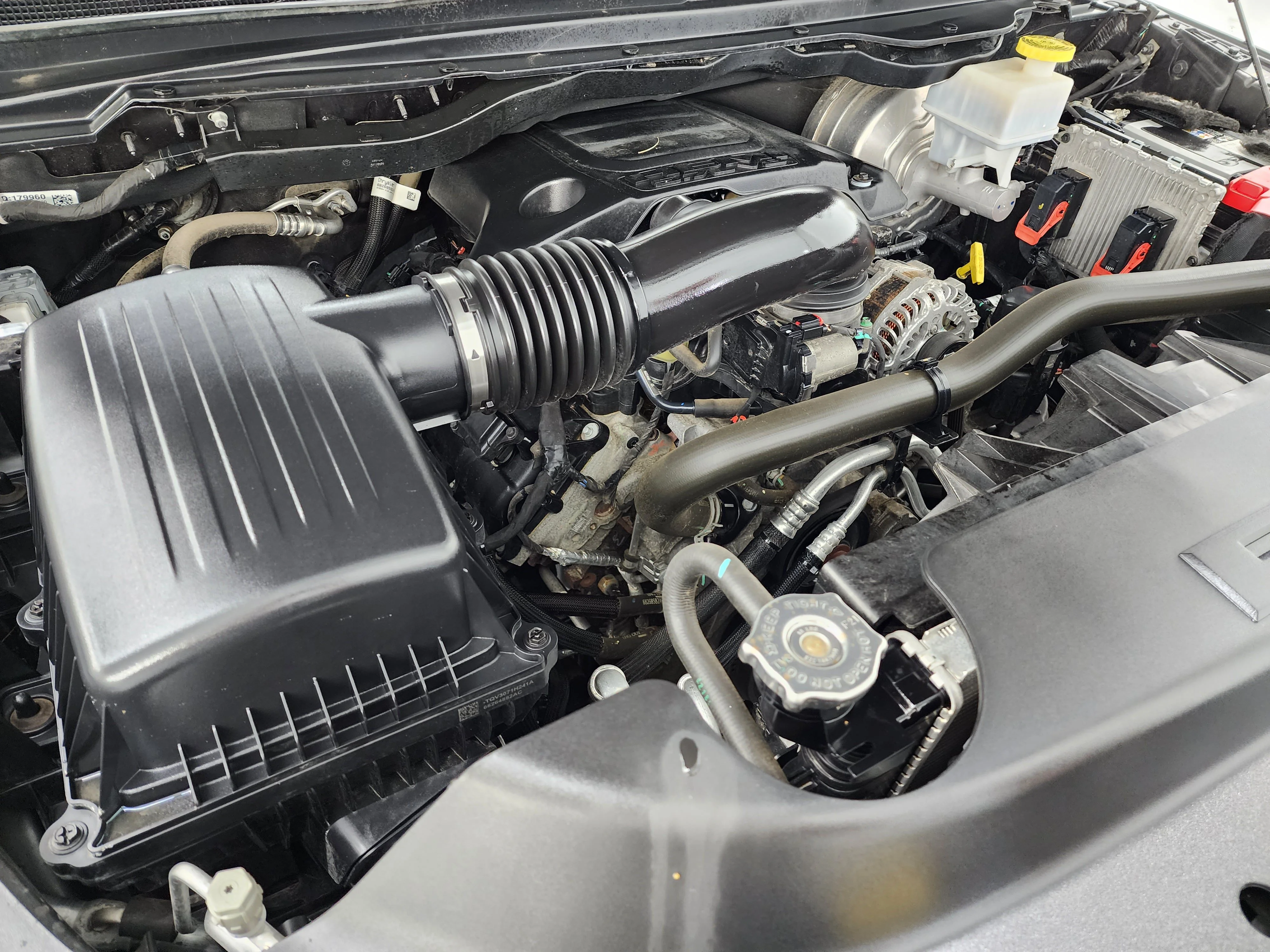 Used 2022 Granite Crystal Metallic Clearcoat Ram Laramie image 19