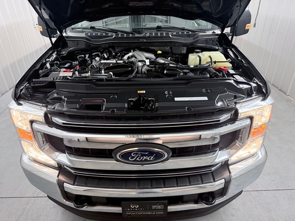 Used 2022 Black Ford XL image 44