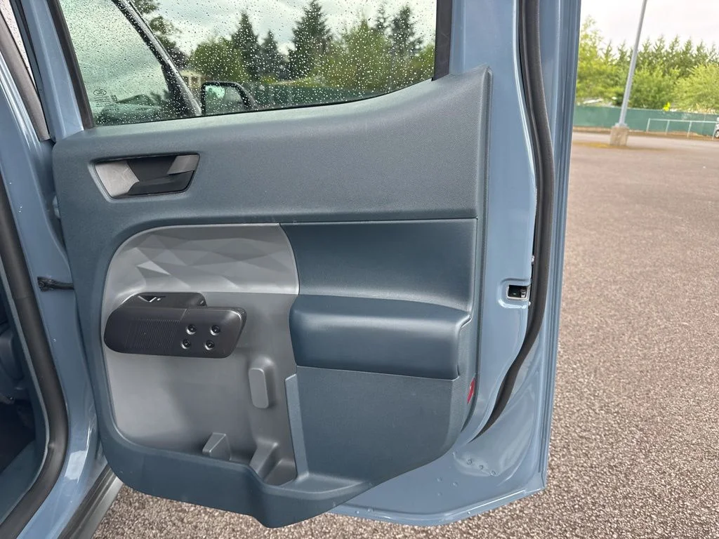 Used 2024 Azure Gray Metallic Ford Lariat image 23