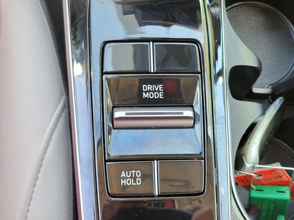 Certified Used 2023 Silver Hyundai SEL image 22