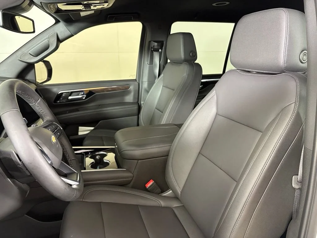 New 2026 Summit White Chevrolet LT image 22