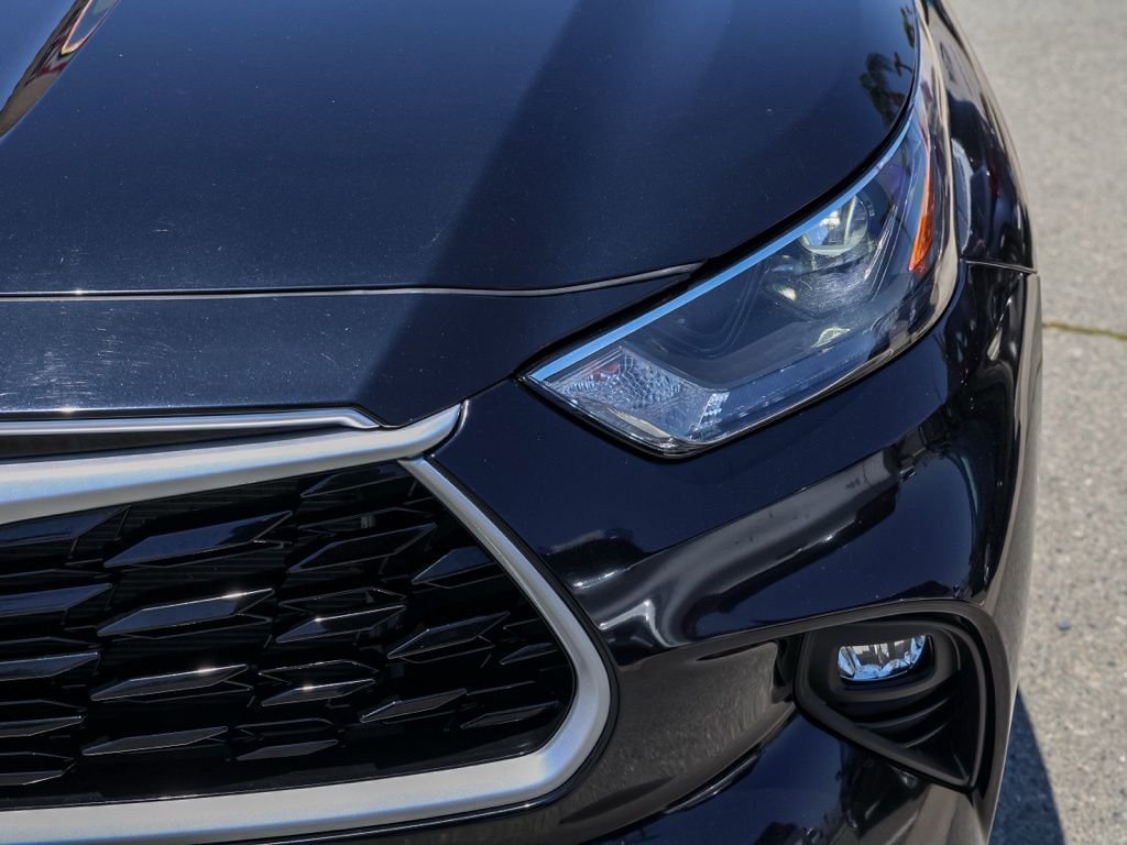 2024 Toyota Highlander LE - Photo 9