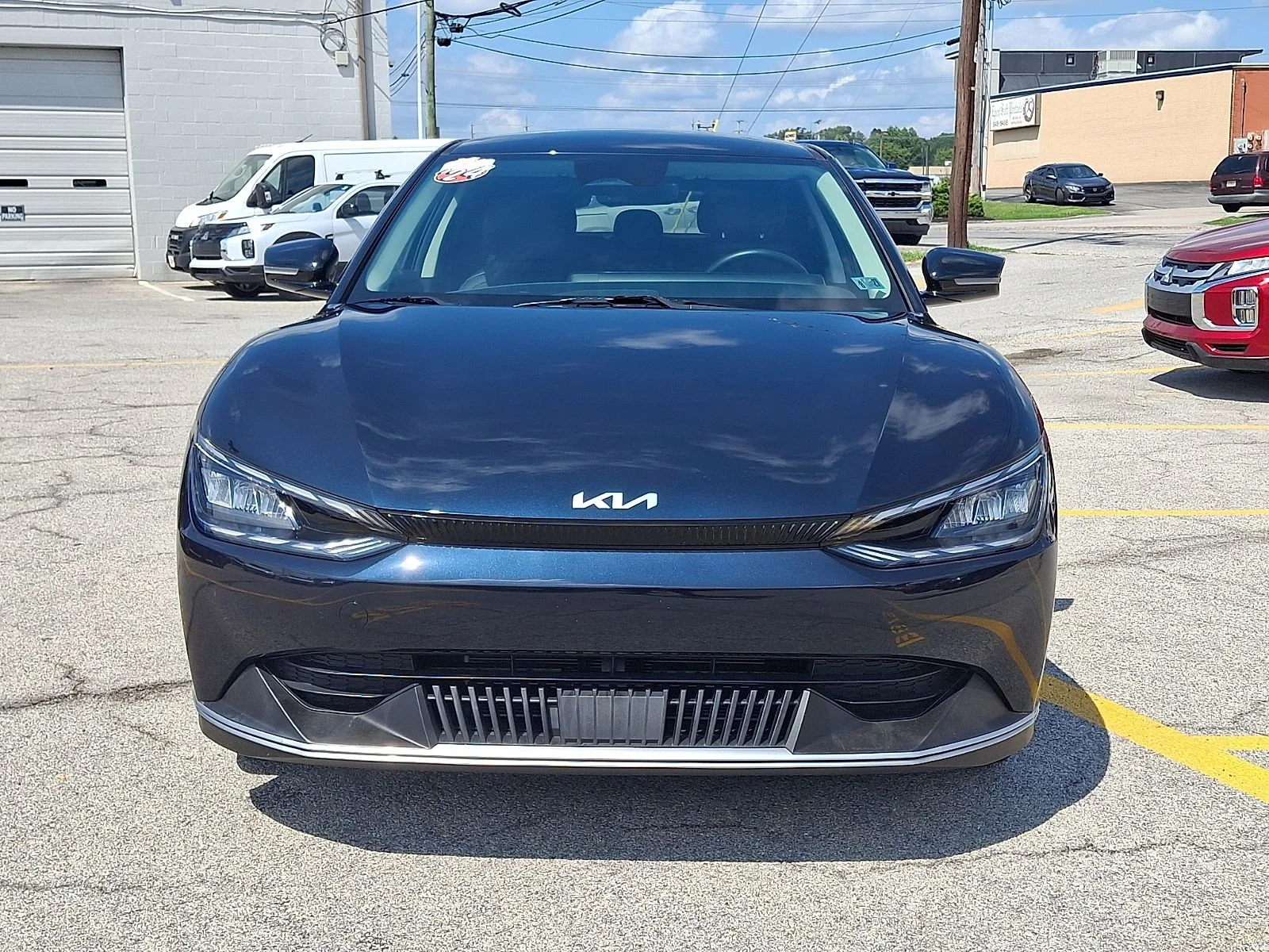 Certified Used 2024 Blue Kia Light image 7