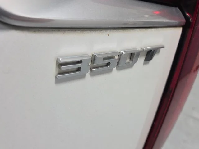 Used 2023 White Cadillac Luxury image 12
