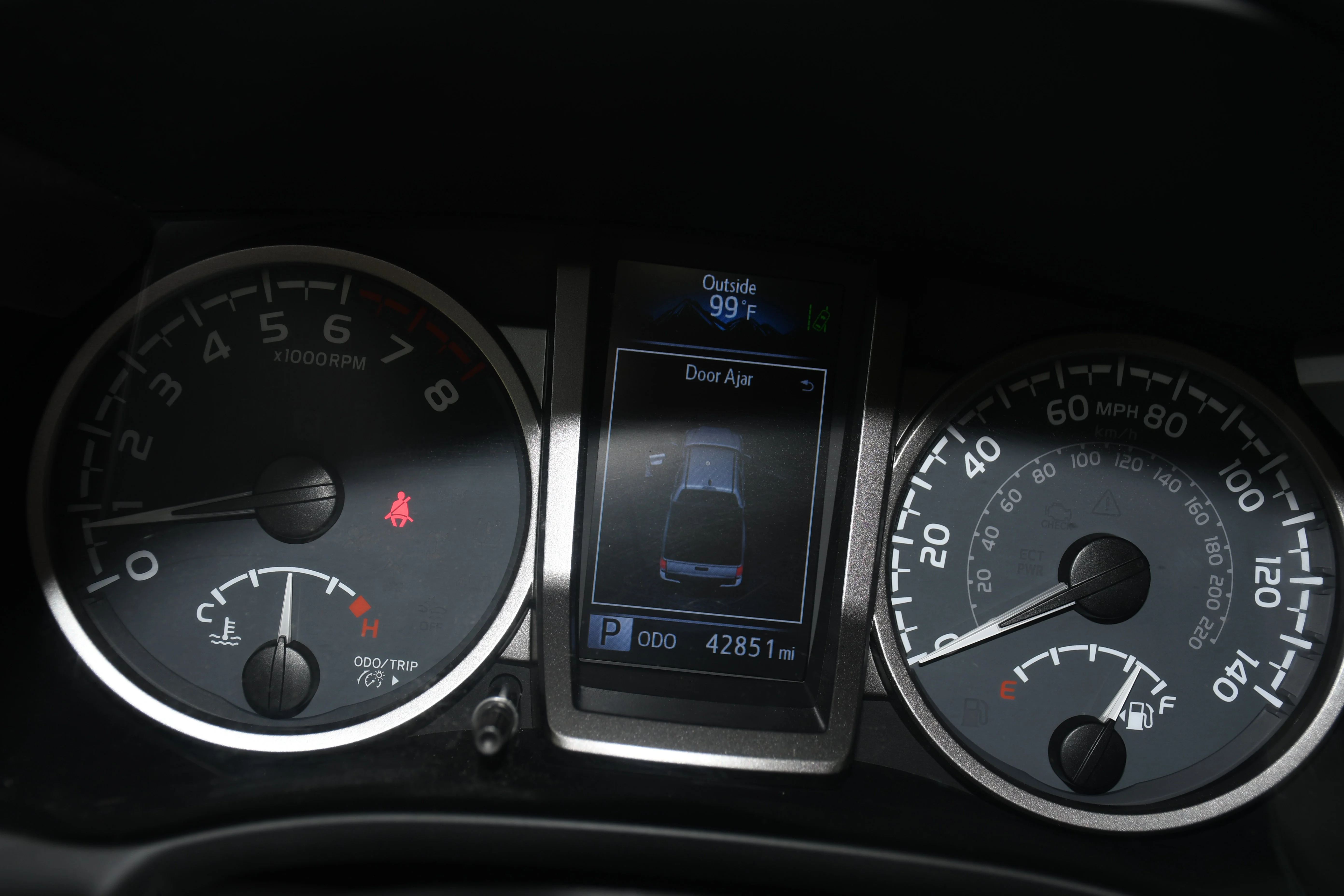 Used 2023 White Toyota SR5 image 12