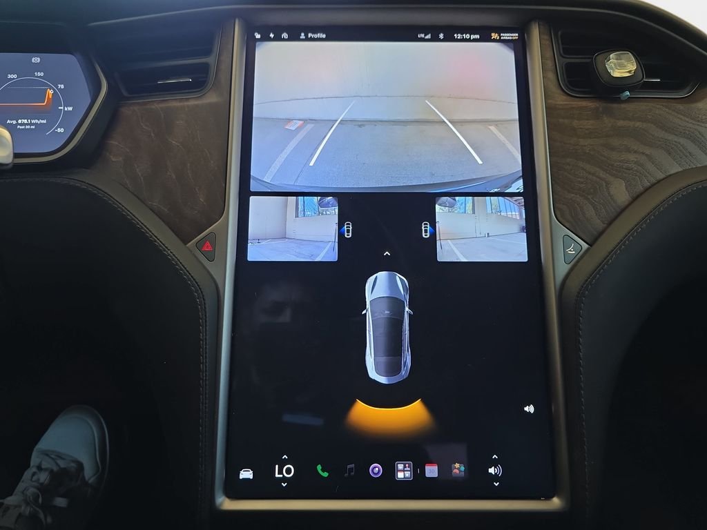 Used 2021  Tesla Long Range image 22