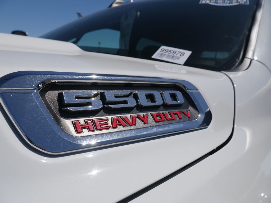 Used 2024 White Ram SLT image 12