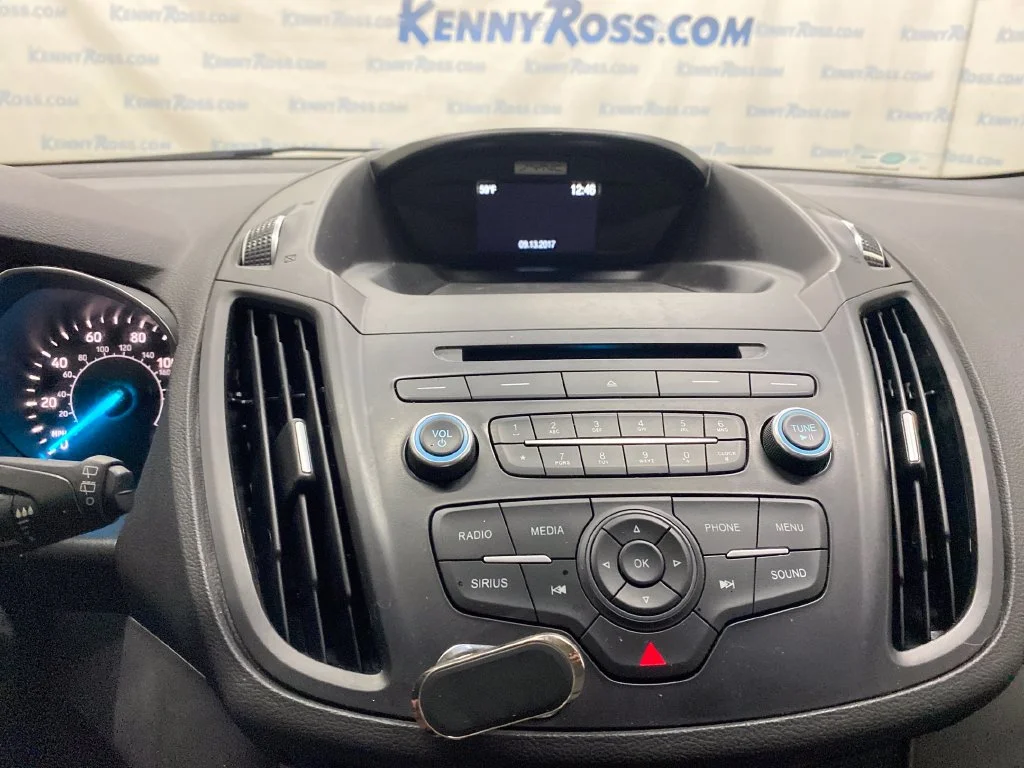 Used 2017 Silver Ford SE image 20