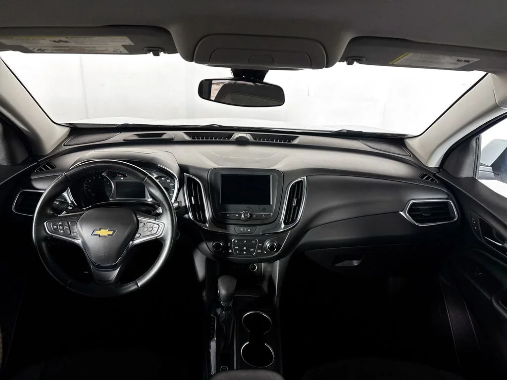 Used 2024 White Chevrolet LT image 12