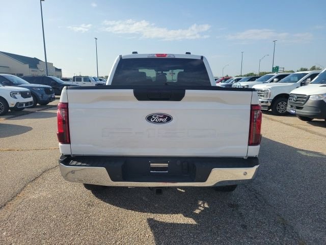 Used 2025 White Ford XLT image 25