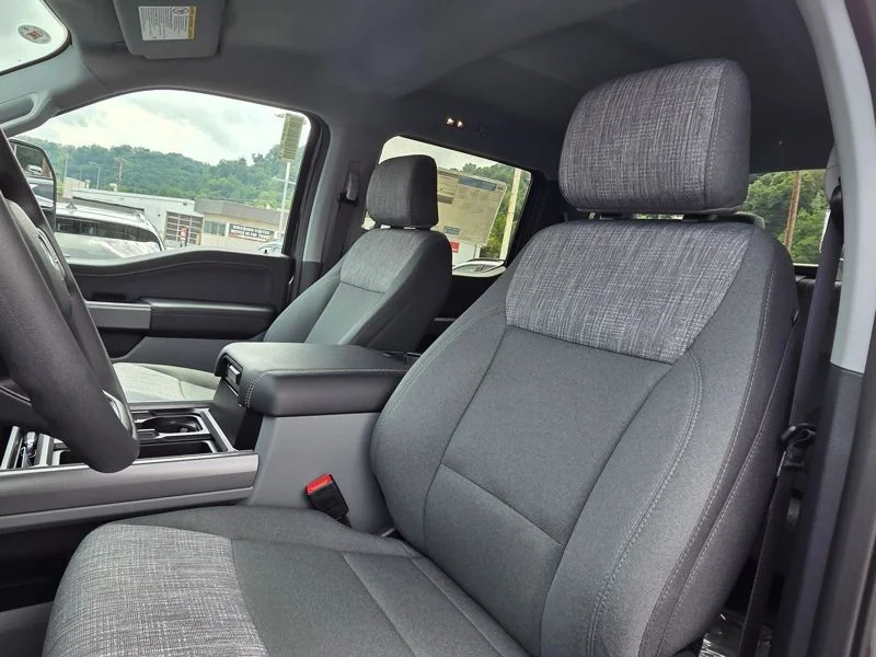 New 2026 Carbonized Gray Metallic Ford F-350® XLT image 28