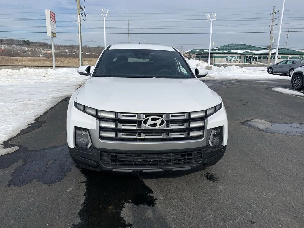 New 2026 White Hyundai SE image 3