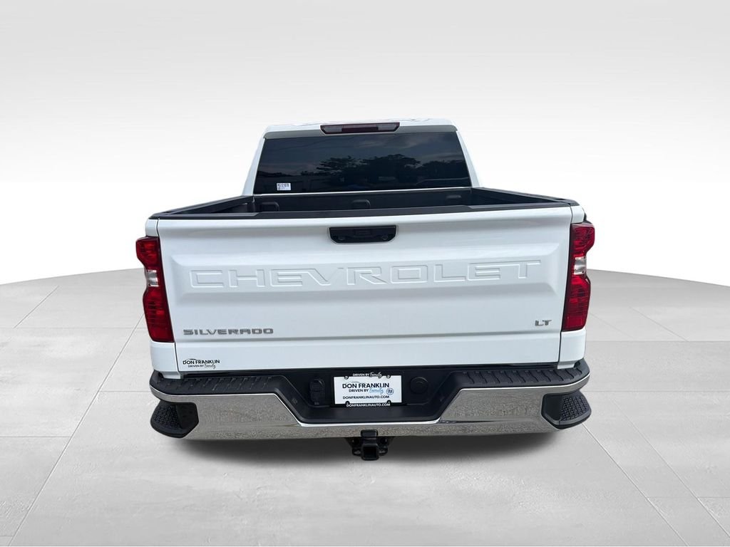 Used 2024 White Chevrolet LT image 4