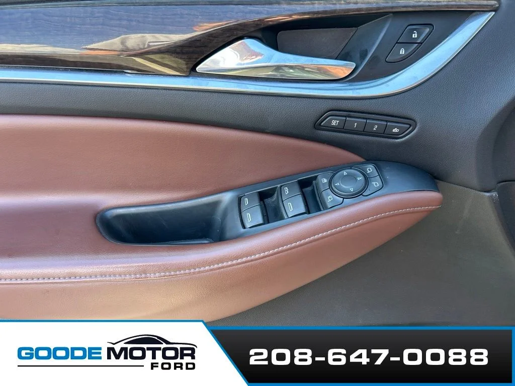 Used 2018 Dark Slate Metallic Buick Avenir image 8