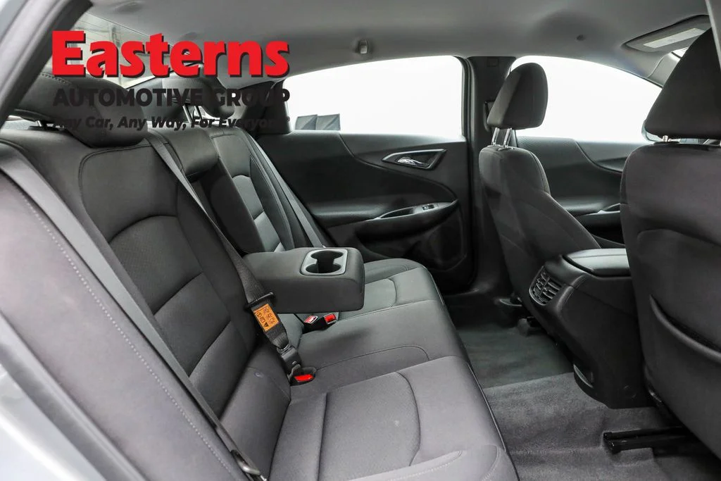 Used 2024 Gray Chevrolet LT image 22
