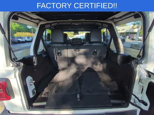 Used 2024 White Jeep Rubicon image 31