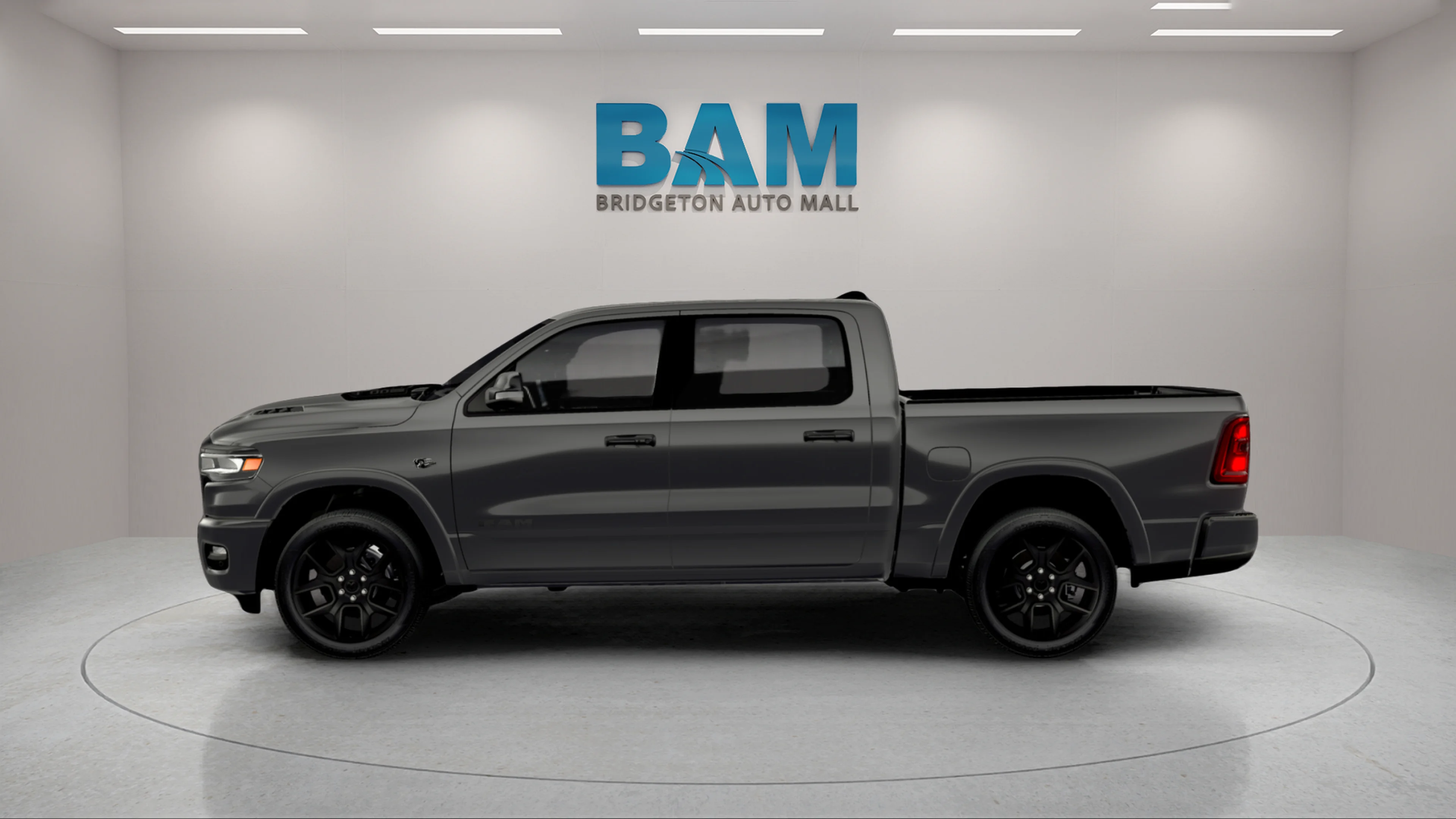 New 2026 Granite Crystal Metallic Clearcoat Ram Laramie image 12
