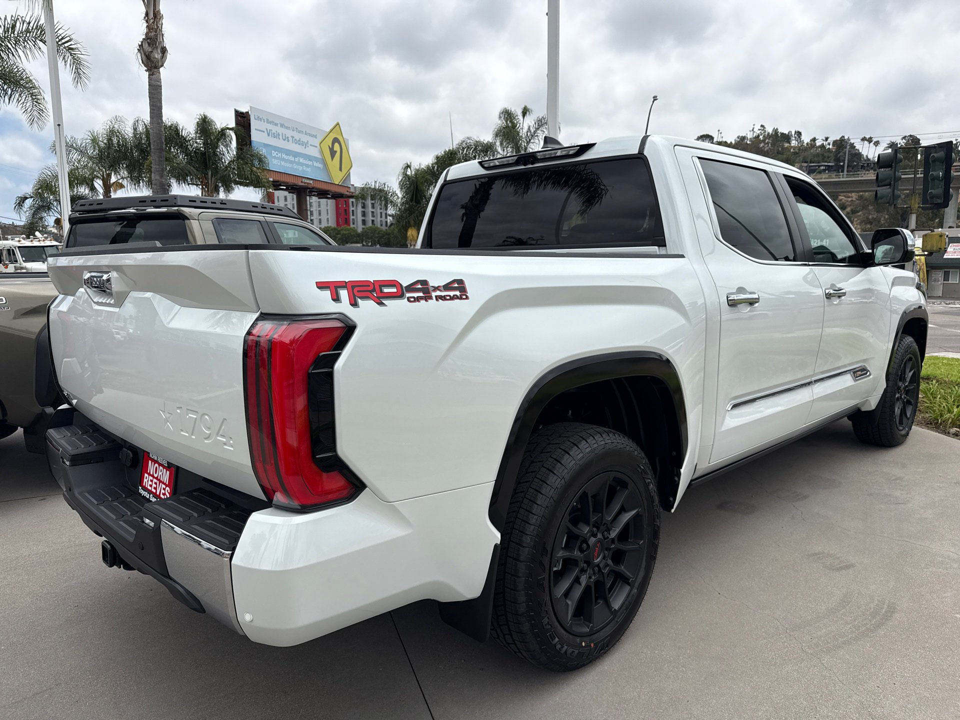New 2026 Wind Chill Pearl <sup>1</sup> Toyota  1794 Edition image 10