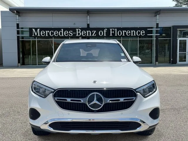 Used 2025 White Mercedes-Benz GLC 300 image 2
