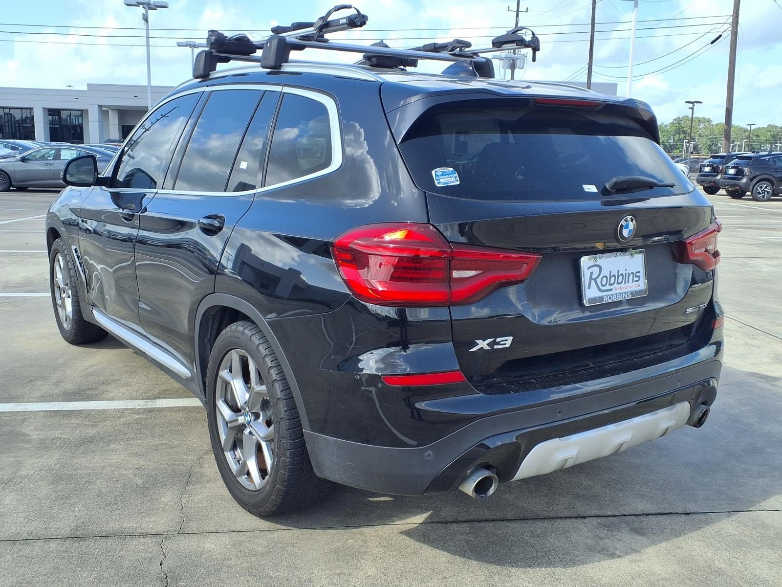 Used 2021 Jet Black BMW sDrive30i image 7