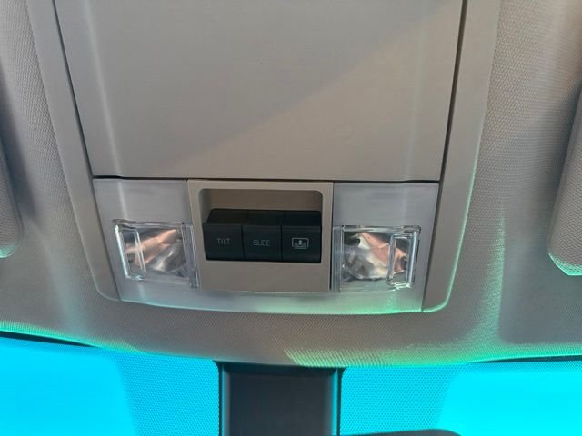 Used 2016 Black Ford Platinum image 25