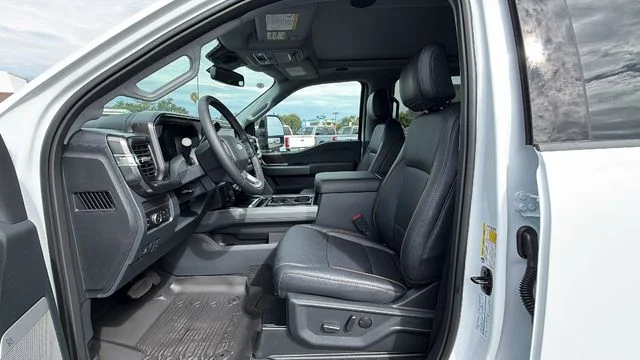 New 2026 Oxford White Ford F-250® Lariat® image 71