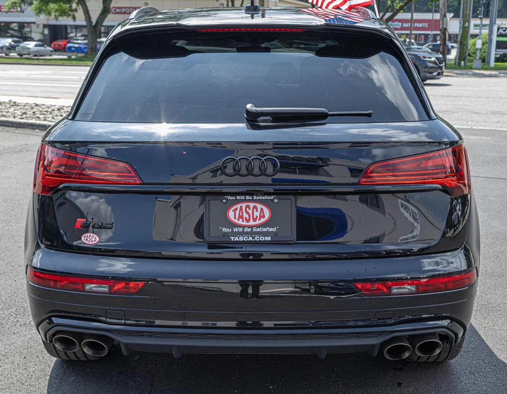 Used 2023 Black Audi Premium Plus image 5