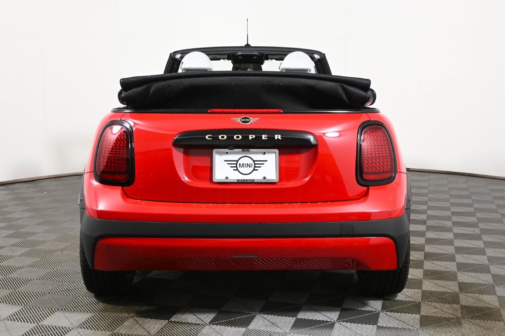 Used 2026 Red MINI  image 14