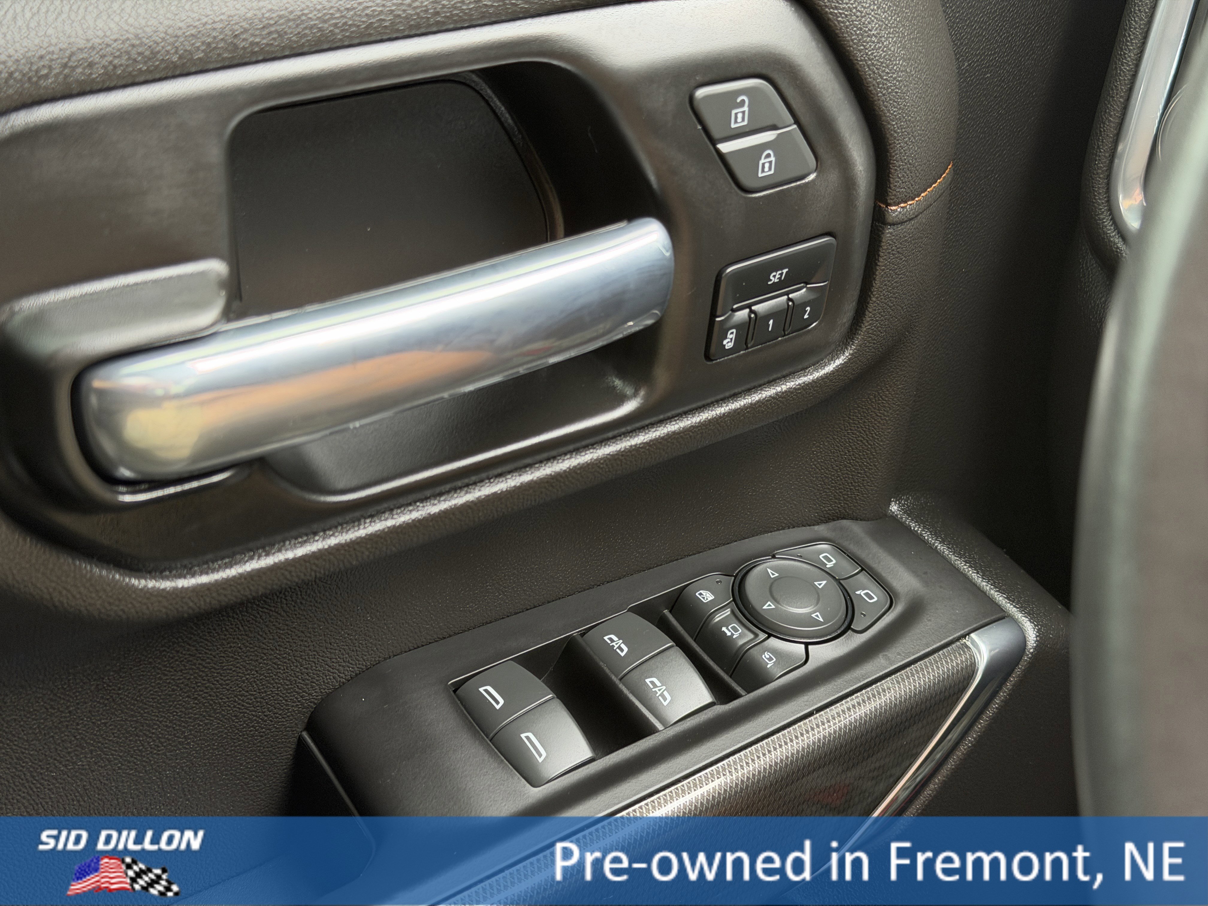 Used 2022 Onyx Black GMC AT4 image 15