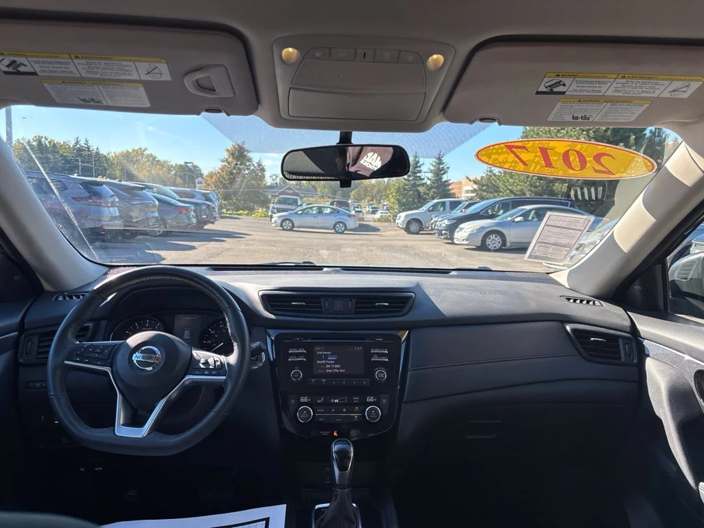 Used 2017 Blue Nissan SV image 14