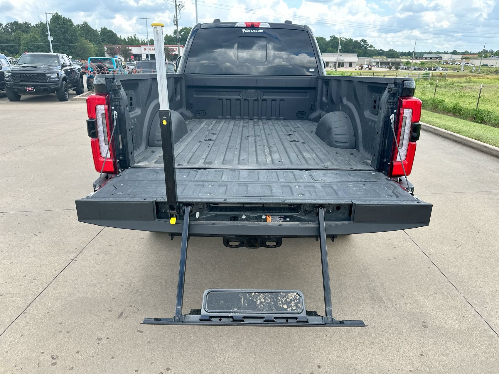 Used 2025 Black Ford Platinum image 24